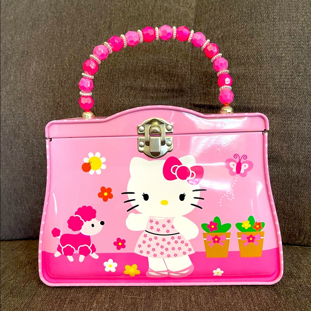 Hello Kitty tin purse w/ Beaded Handle